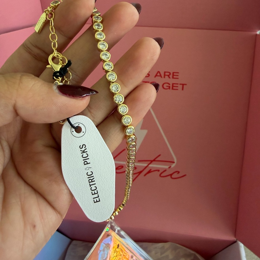 Electric Picks Gold Crystal Tennis Necklace with Crystal Pendant